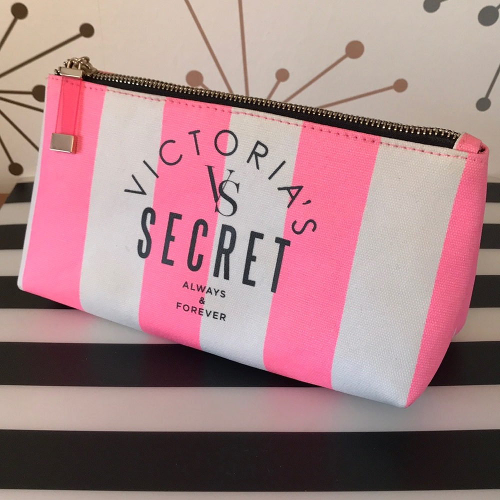 Victoria’s Secret makeup bag